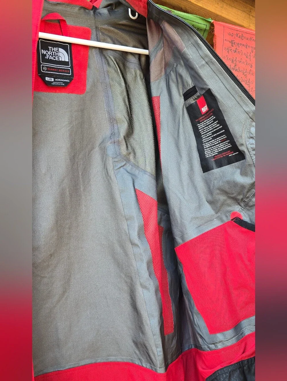 The North Face Summit Series Gortex Pro Shell Men's Large